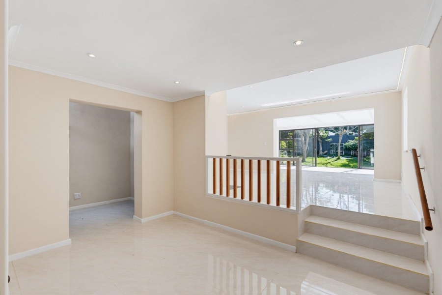 4 Bedroom Property for Sale in Hout Bay Western Cape